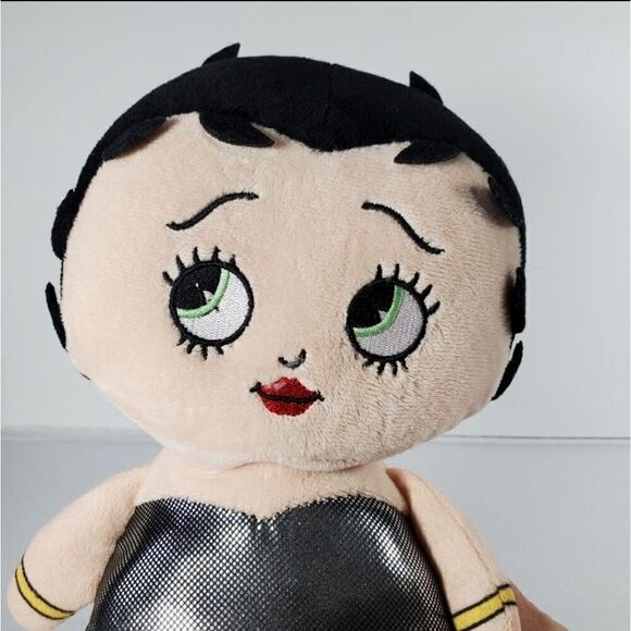 Betty Boop Plush Doll with bean bottom. 10-11" tall. Collection - Picture 5 of 5